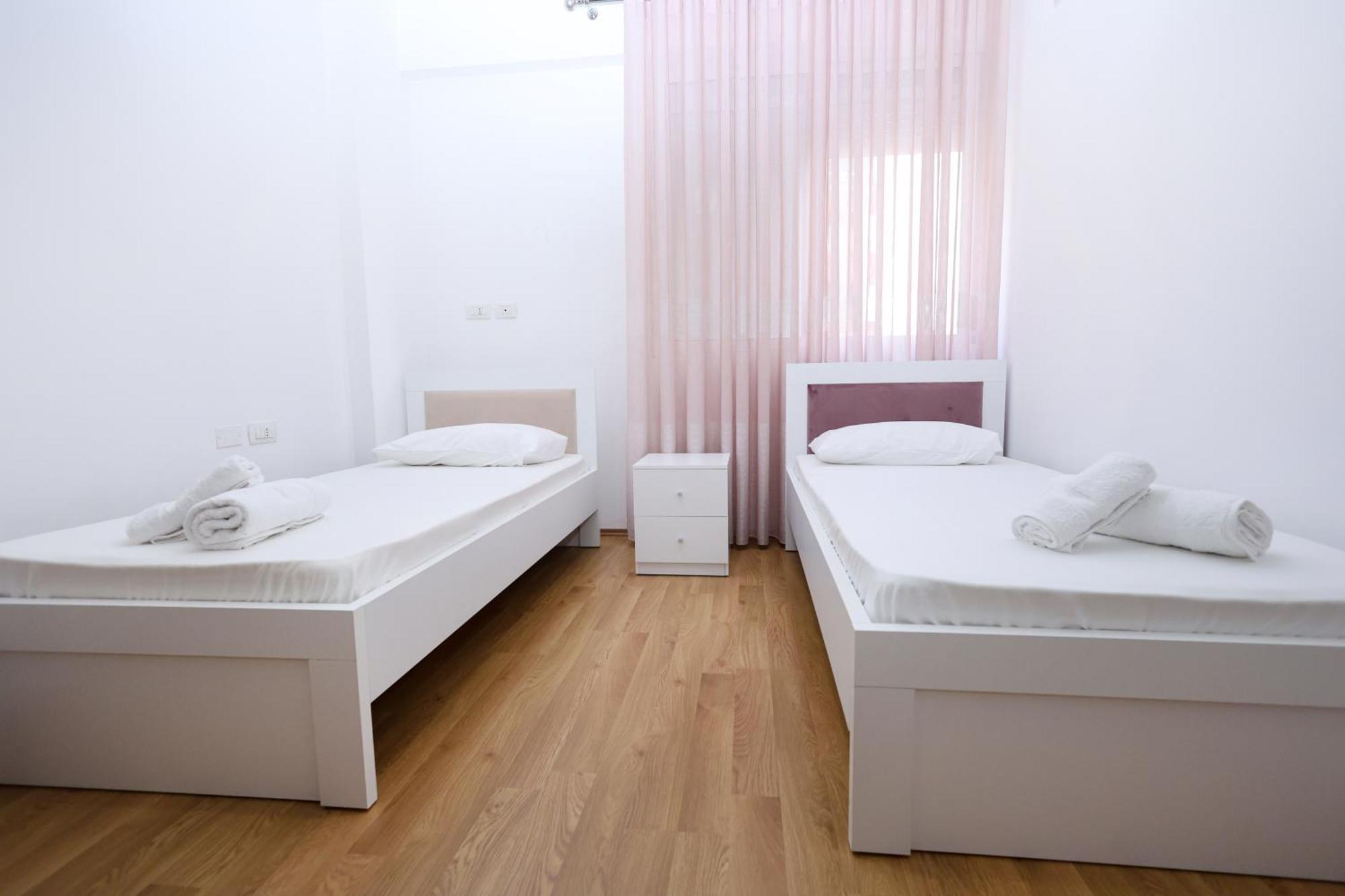 Apartament Romina